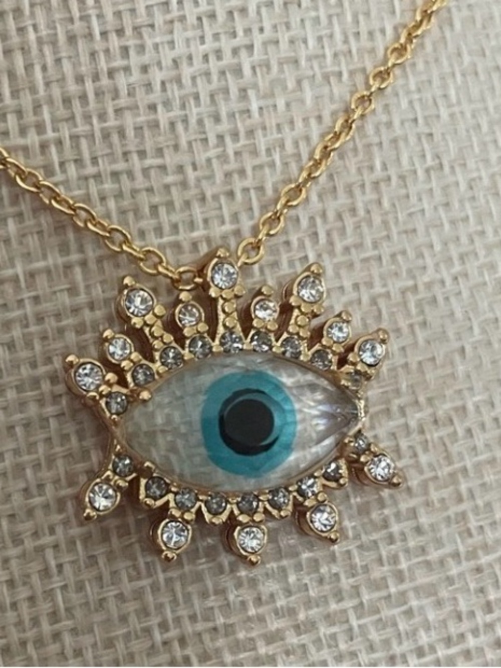 KURT GEIGER LONDON Gold Evil Eye Pendant Necklace. NWT